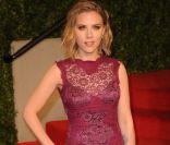 Scarlett Johansson lors des Oscars 2011 affichait une sublime silhouette