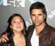 John Stamos et Jenna Ushkowitz lors de la soirée de lancement du nouveau T-Mobile Sidekick 4G à Beverly Hills le 20 avril 2011 
 &nbsp; 