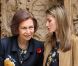 Letizia d'Espagne et sa belle-mère Sofia d'Espagne lors de la messe de Pâques à Palma de Majorque le 24 avril 2011 
