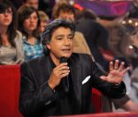 Frédéric François lors de l\'enregistrement de l\'émission Vivement Dimanche spéciale Italie diffusée le 1er mai 2011
