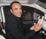 Nikos Aliagas à l'occasion de la présentation de la Fiat 500byGucci, au MotorVillage, à Paris, le 4 mai 2011.