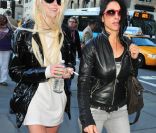 Taylor Momsen dans les rues de New York, le 5 mai 2011