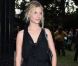 Mélanie Laurent va assister à un défilé de son créateur préféré, Miu Miu. Juste ravissante avec sa petite robe noire et ses magnifiques escarpins. Paris, 7 octobre 2009