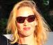 Uma Thurman arrive à Cannes afin d'assister au festival, qui se tient du 11 au 22 mai 2011.