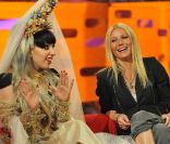 Lady Gaga et Gwyneth Paltrow sont invités du  Graham Norton Show  sur la BBC, émission enregistrée à Londres, le 12 mai 2011.