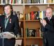 Emir Kusturica est fait Chevalier dans l'Ordre de la Légion d'Honneur par le ministre de la culture Frédéric Mitterrand au Café des Palmes dans le Palais des Festivals lors du 64e Festival de Cannes le 13 mai 2011