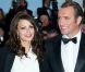 Bérénice Bejo et Jean Dujardin complices lors de la projection de The Artist, le 15 mai 2011, à Cannes.