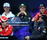 Le pilote allemand de l'écurie Force India Adrian Sutil est poursuivi en justice pour coups et blessures par un des actionnaires de Renault F1, suite à une rixe lors d'une soirée à Shanghai, le 17 avril 2011, célébrant la victoire de son ami Lewis Hamilton au GP de Chine.