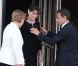 Carla-Bruni Sarkozy (enceinte) et son époux Nicolas Sarkozy sur le perron du Ciro's, avec Angela Merkel à Deauville, le 26 mai 2011.