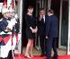 Carlita, enceinte, et Nicolas Sarkozy accueillent Silvio Berlusconi au Ciro's, à Deauville. 