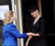 Carla Bruni-Sarkozy enceinte et Svetlana Medvedeva déjeunent avec les conjoints des chefs de délégation des pays africains et des organisations internationales, le vendredi 27 mai, à Deauville.