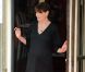 Carla Bruni-Sarkozy enceinte, déjeune avec les conjoints des chefs de délégation des pays africains et des organisations internationales, le vendredi 27 mai, à Deauville.