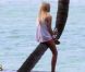 Caroline s'isole dans Les Anges de la télé-réalité : Miami Dreams le 30 mai 2011