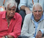 Jean-Paul Belmondo avec son grand ami Charles Gérard à Roland-Garros, le 3 juin 2011