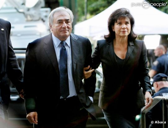 DSK et son épouse arrivent au tribunal pénal de New York. 6 juin 2011