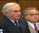 DSK plaide non coupable lors de l'audience du 6 juin 2011, à New York. Il est entouré de ses deux avocats Benjamin Brafman et William Taylor.