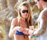 Audrina Patridge sur la plage de Cabo San Lucas au Mexique le 29 mai 2011