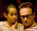 Iman Perez et son père Vincent Perez sur le tournage du film Un baiser papillon