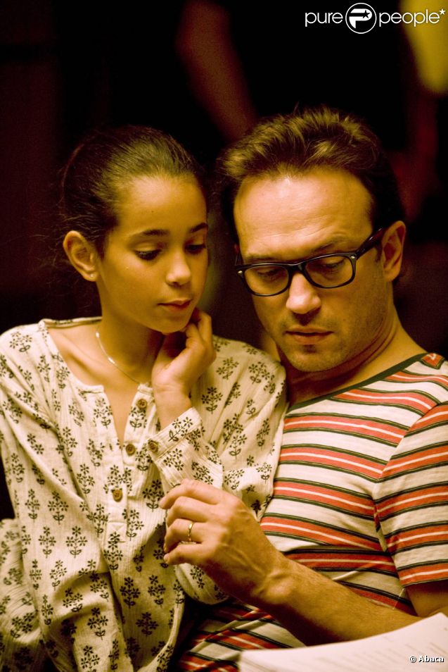 Iman Perez et son père Vincent Perez sur le tournage du film Un baiser papillon