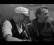 De vieux compères... Florent Pagny et Pascal Obispo mettent leur amitié en scène à la manière de Belmondo et Gabin dans Un singe en hiver (1962), d'Henri Verneuil, pour le clip de Je laisse le temps faire .