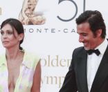 Adeline Blondieau, enceinte, et son compagnon Laurent arrive à la cérémonie de cloture du 51e Festival de Monte Carlo le 10 juin 2011