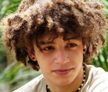 Un adolescent dans Opération Tambacounda au Sri Kan, diffusé le vendredi 24 juin 2011 sur TF1 à 23h25.
