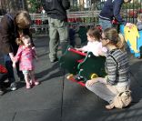 Sarah Jessica Parker et ses filles Tabitha et Marion en avril 2011 