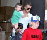 David Beckham et ses trois fils ont le look jusqu'au bout des cheveux ! 