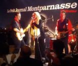 Loana déchaînée sur la scène du Petit Journal Montparnasse le 18 juin 2011 à Paris