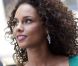 Alicia Keys et sa statue de cire au musée Tussauds de New York, le 28 juin 2011