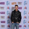 M. Pokora, la tête dans les étoiles pour Le Roi Lion ? Il dément !