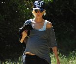 Kimberly Stewart vit à merveille sa grossesse même sans Benicio Del Toro ! Los Angeles, 10 mai 2011<br />