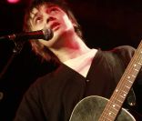 Pete Doherty en concert à Berlin, le 11 avril 2011. 