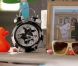 Images extraites du clip de Le bonheur , premier single du deuxième album d'Archimède, Trafalgar , qui sortira le 5 septembre 2011.