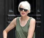 Agyness Deyn dans les rues de New York le 18 juillet 2011