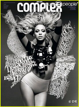 Beyoncé fait la couverture du magazine américain  Complex  pour son édition d'août/septembre 2011.