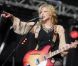 Courtney Love : se pourrait-il qu'elle soit moins vulgaire qu'avant ?