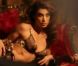 Elisabetta Canalis en shooting sexy pour la collection de lingerie de Roberto Cavalli.