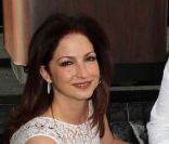 Le 30 avril 2010, Gloria Estefan inaugure son étoile sur le Las Vegas Walk of Stars. 