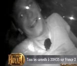 Amaury Vassili dans l'épreuve des égouts dans Fort Boyard