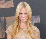 Claire Coffee à l'avant-première de  La Planète des singes : les origines , à Los Angeles, le 28 juillet 2011.