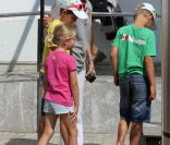 La reine Sofia, acocmpagnée de ses petits-enfants Miguel, Irene et Pablo, à la 30e édition de la Copa del Rey, à Majorque. 31 juillet 2011