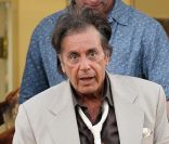 Al Pacino, avec un look normal, sur le tournage du biopic de Phil Spector le 2 août 2011 à Long Island