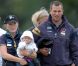 Le 6 août 2011 à Gatcombe Park, Peter Phillips, frère aîné de Zara, et sa femme Autumn étaient présents avec leur bébé, Savannah, pour le British Festival of Eventing. 