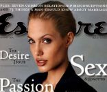 Février 2000 : la sexy Angelina Jolie apparaît en couv\' du magazine Esquire.<br />