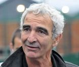 Raymond Domenech et son étoffe des champions n\'a pas séduit le public !