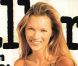 20 ans, et Kate Moss est déjà un mannequin très demandé avec une multitude de couvertures à son actif. La voici en couv' du magazine Allure pour son numéro de mai 1994. 