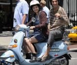 Anna Faris et Sacha Baron Cohen sur le tournage du Dictateur à New York, juillet 2011