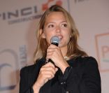 Virginie Efira présente l'avant-première du film Mon pire cauchemar au festival du film francophone d'Angoulême le 27 août 2011