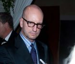 Séance d\'autographe pour Steven Soderbergh à la fin de la projection de <em>Contagion</em>, à Venise, le 3 septembre 2011.